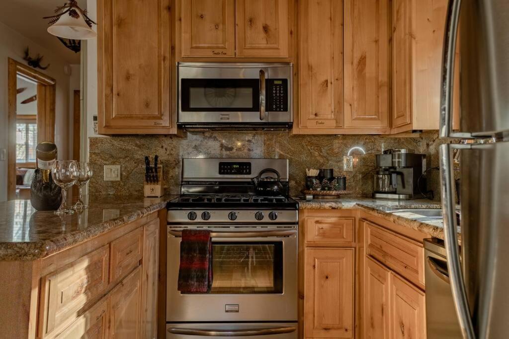 Hot Tub*Kids Room*Family Cabin Big Bear City Exterior foto
