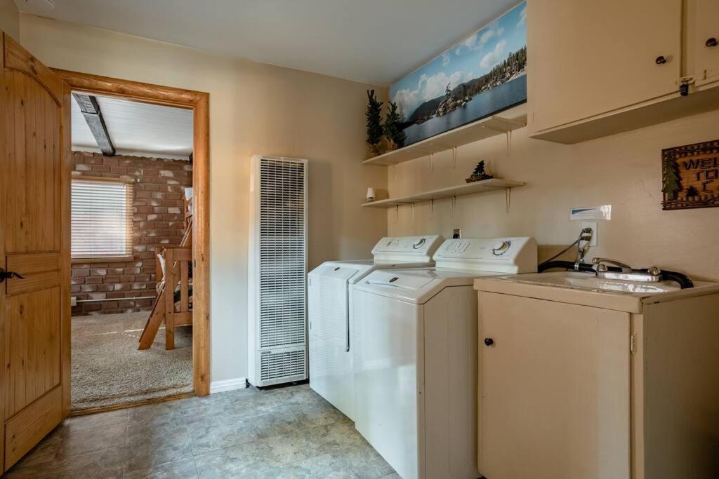 Hot Tub*Kids Room*Family Cabin Big Bear City Exterior foto